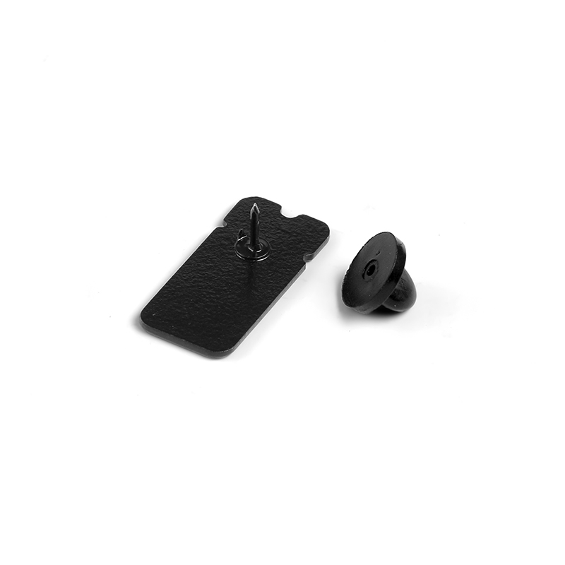 La aventura espera, Pin esmalt - Outdoor Adventure Kit reseña y precio